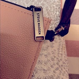 Steve madden clutch
